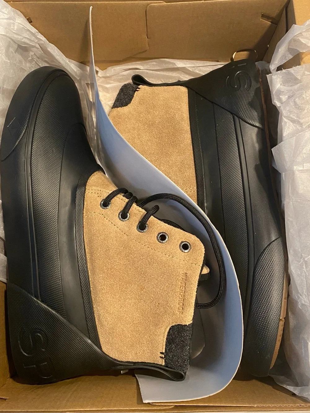 SPERRY MEN'S ICE BREAKER WATERPROOF BOOTS SIZE 9 TAN / BLACK,⁠ NEW IN BOX NIB